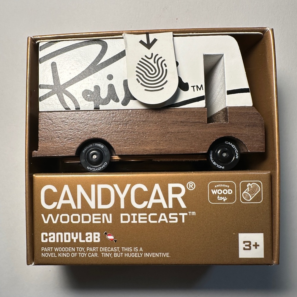 STARBUCKS RESERVE CANDYLAB Wooden Truck Princi  TOY CAR